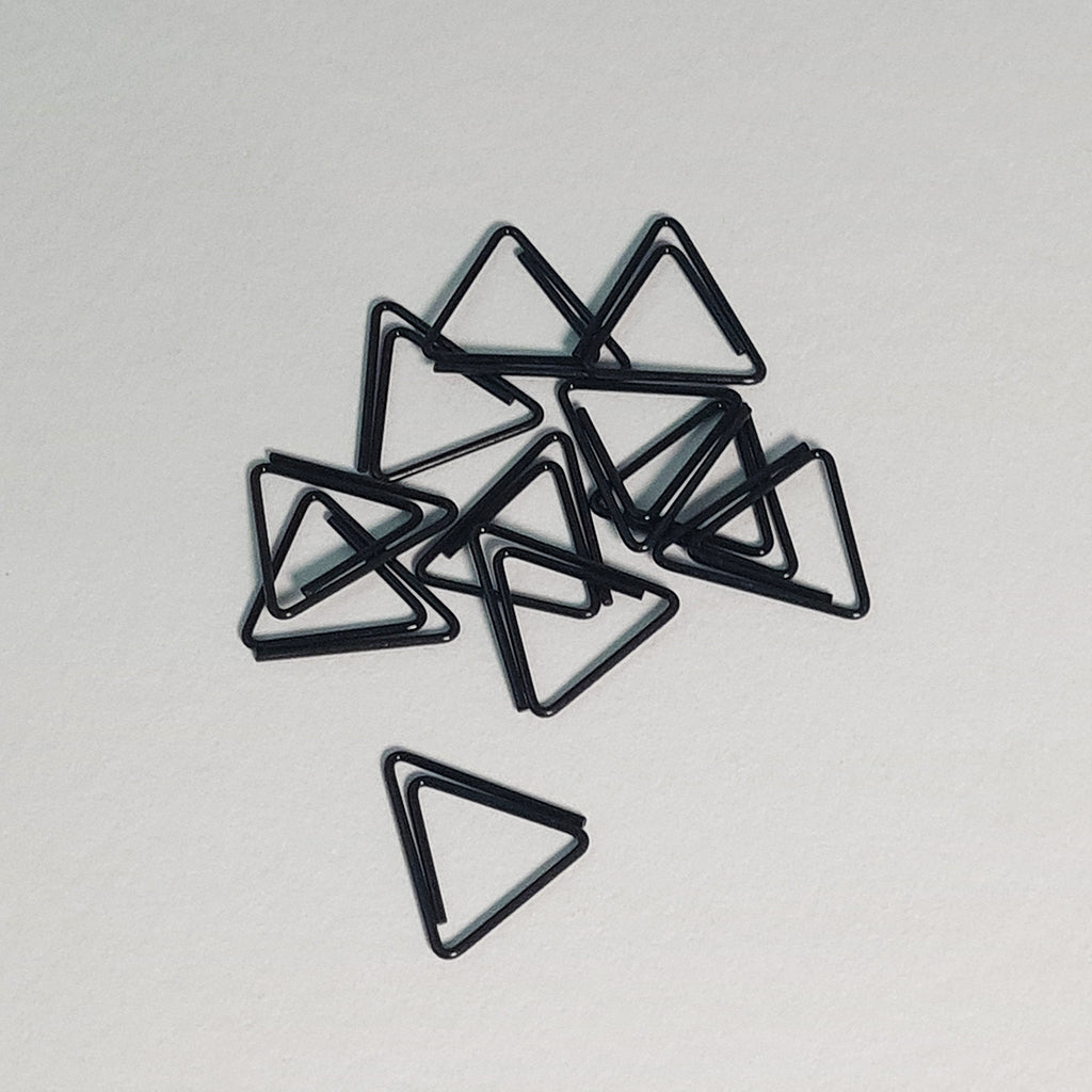 Triangle Paper Clips - Black