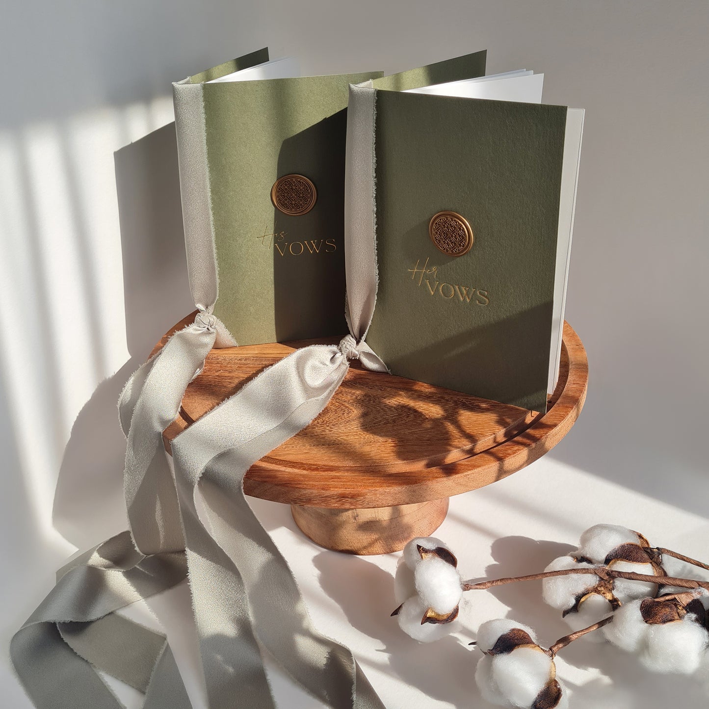 Luxurious Olive Vow Books Set